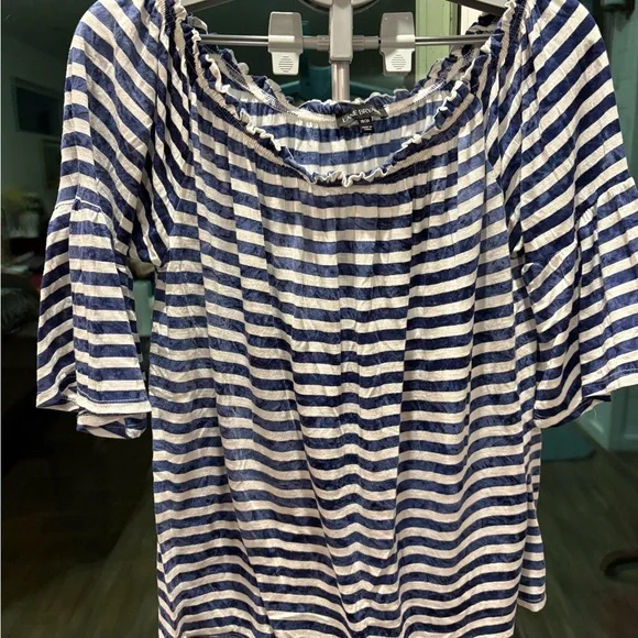 Lane Bryant Striped Blue and White Women's Top with Bell Sleeves sz 18/20 - Picture 1 of 4
